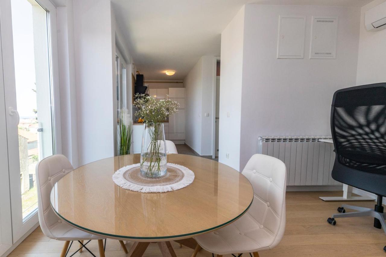 Lusea Apartment *